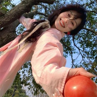 难哄，许枝俏谈个恋爱吧